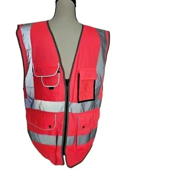 Safety Vest M NWOT - Picture 1 of 3